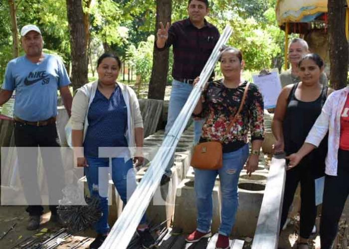 Emprendedores de León reciben materiales para expandir sus proyectos