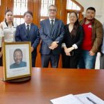 Delegación de Nicaragua firma libro de condolencias por Pelé Delegación de Nicaragua firma libro de condolencias por Pelé