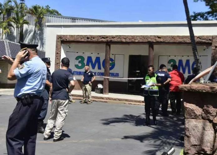 Niños de 6 años disparó a maestra en Estados Unidos