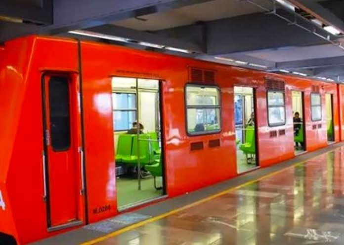 Brutal choque de trenes deja una persona fallecida en México