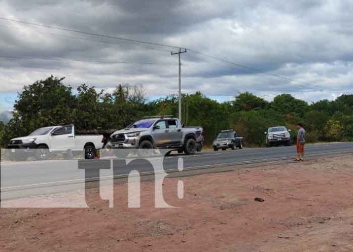 Foto: Peatón muere al intentar cruzar la carretera panamericana norte en Sébaco / TN8