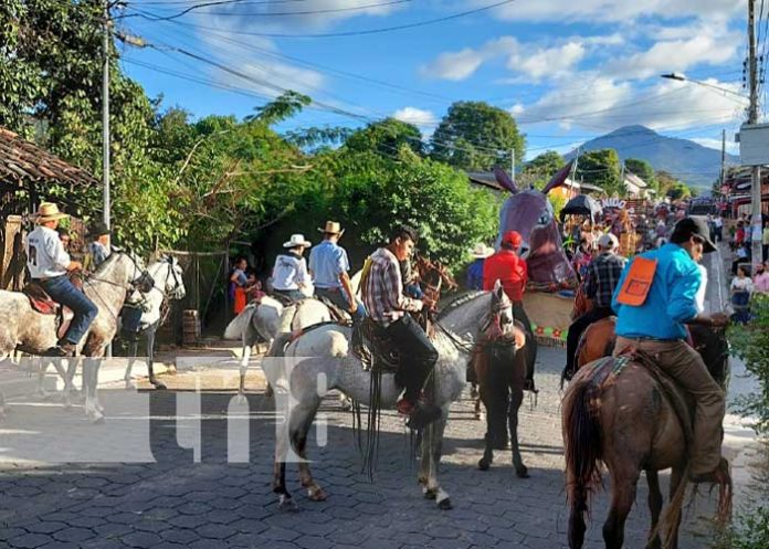 1 Foto: Somoto le da la bienvenida al nuevo año 2023 con hípico y carnaval / TN8