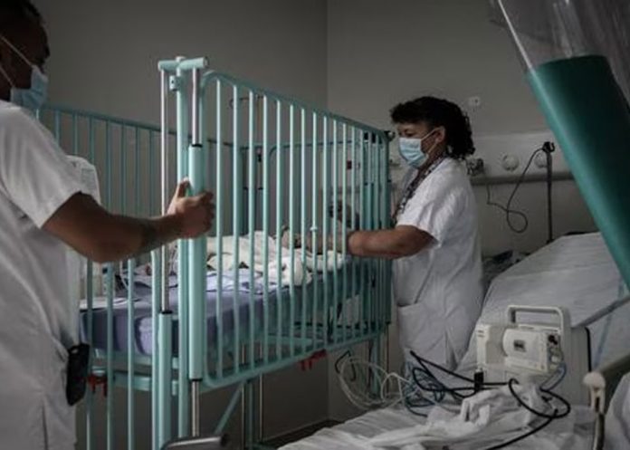 La mortalidad infantil es 