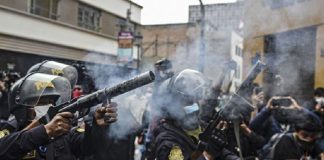 Represión policial deja un muerto y más de 20 heridos en Cusco, Perú
