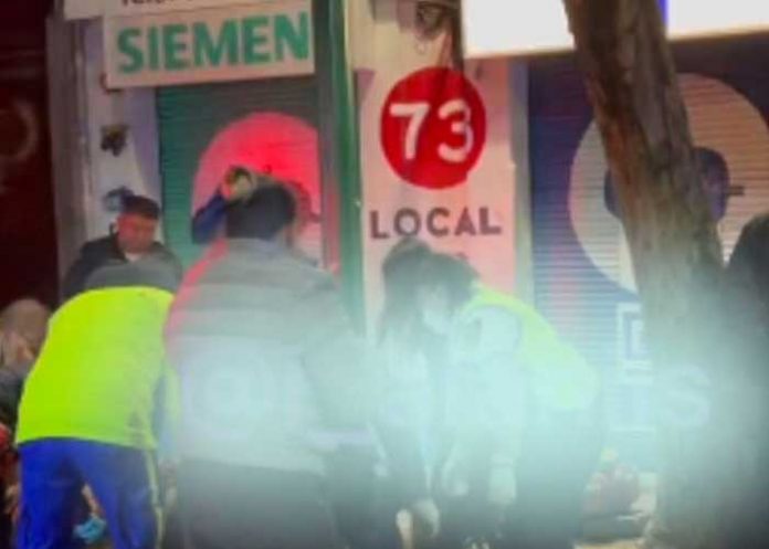 ¡Locura total! Despechado intenta cortarse las “bolas” para suicidarse (VIDEO)