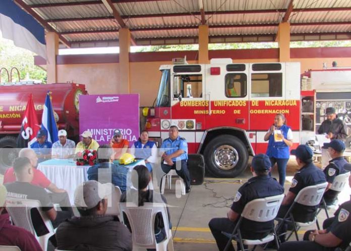 1 MIFAM entrega certificados a Bomberos Unidos en Diriamba, Carazo