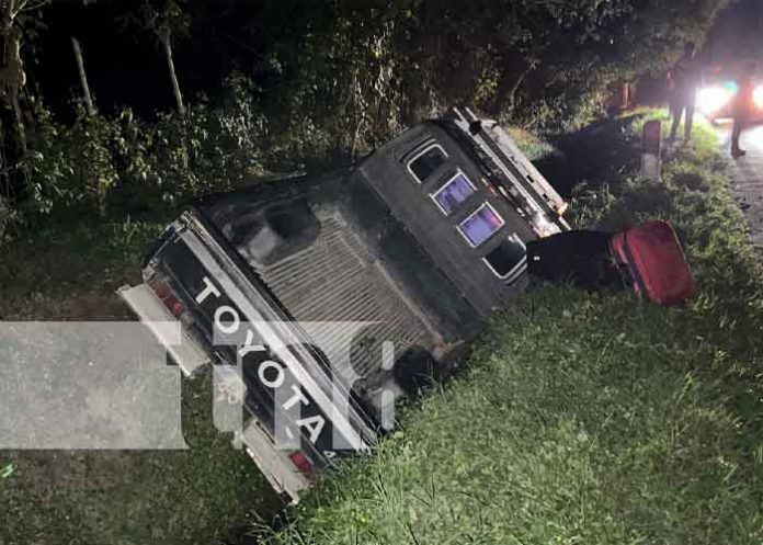 Conductor ebrio provoca accidente vial en Jalapa