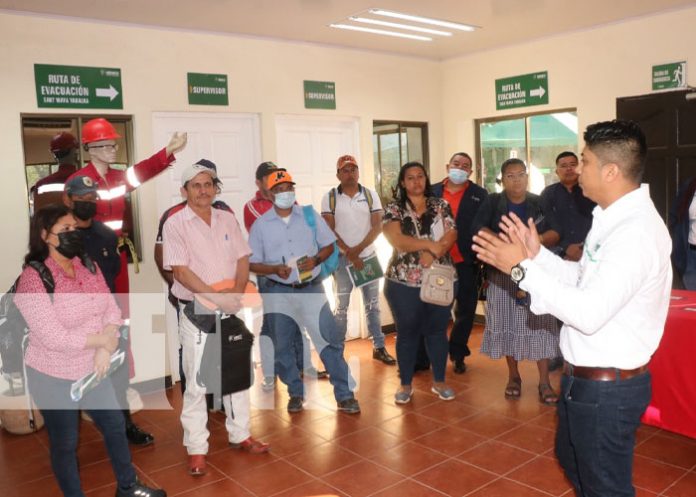 Foto: Realizan segunda feria del Saber ISO en Bonanza / TN8