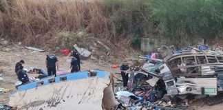 Autobús de turistas en México deja 15 muertos y heridos