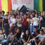 Realizan taller para la elaboración de títeres en León (Fotos)