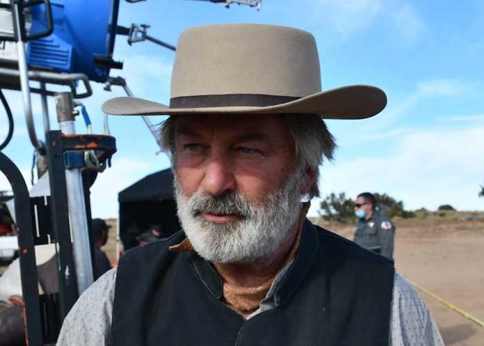 Famoso actor Alec Baldwin enfrentará cargos por homicidio involuntario