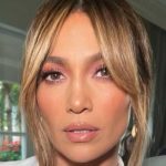 Jennifer López se muestra elegante por medio de Instagram