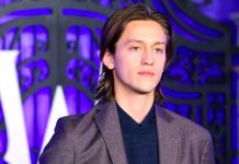 Actor de la serie “Merlina” es denunciado por abuso sexual