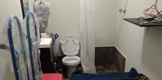 Se vuelve viral la renta de un baño como si fuera un apartamento en México