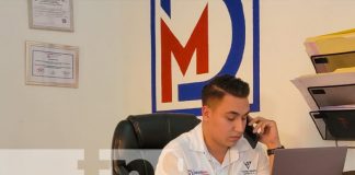 Foto: Joven innovador distribuye su marca de motocicleta “Vílchez Engine Motorcycle” / TN8