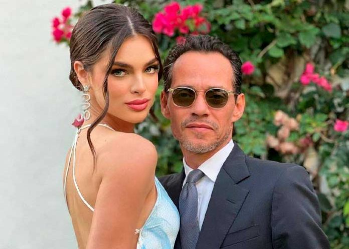¡Vivan los tórtolos! Marc Anthony y Nadia Ferreira posan como recién casados