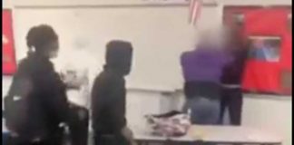 Profesor de Texas le llamó la atención por hablar alto
