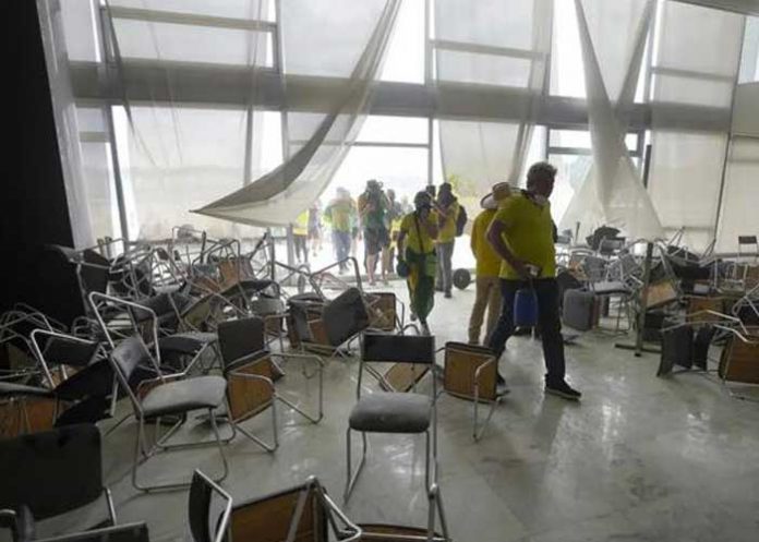 Cuba también muestra su respaldo al gobierno actual de Brasil