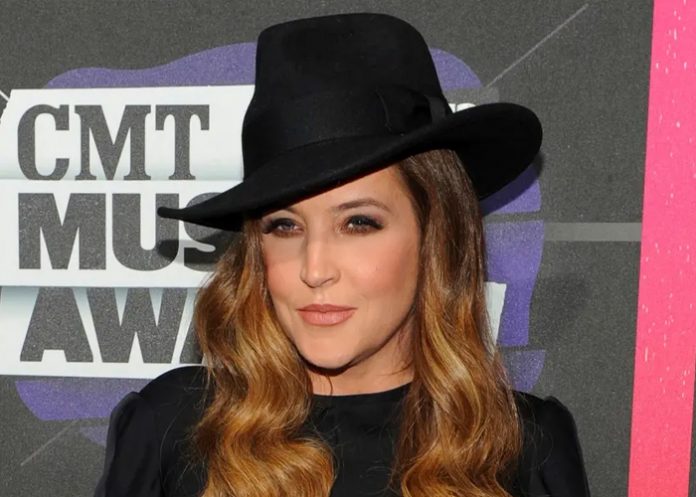 2 Fallece Lisa Marie Presley tras sufrir un paro cardiaco