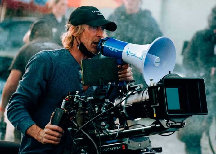2 En Italia Michael Bay se enfrenta a la justicia por la muerte de una paloma