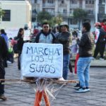 Perú: Campesinos avanzan hacia Lima para marchar contra la presidenta Campesinos peruanos avanzan hacia Lima para marchar contra la presidenta