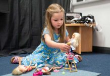 Mujer asegura que uno de los juguetes de su hija está embrujado (Video) Mujer asegura que uno de los juguetes de su hija está embrujado (Video)