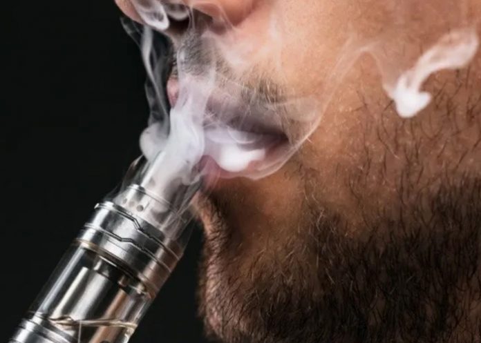 Estudio revela que el “vape” genera daños a largo plazo en los pulmones
