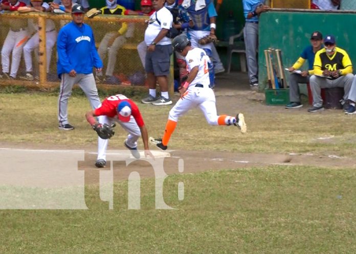 2 Foto: Productores de Boaco realizan serie contra los Mineros del Caribe / TN8