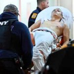 3 oficiales resultan “macheteados” en un ataque en Estados Unidos 3 oficiales resultan “macheteados” en un ataque en Estados Unidos