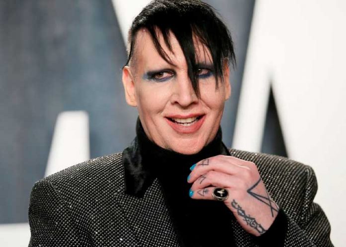 2 Acusan a Marilyn Manson de haber abusado a una menor en 1995