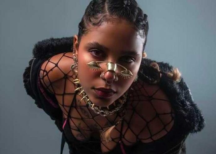 2 Tokischa revela que se quitó la virginidad ella misma