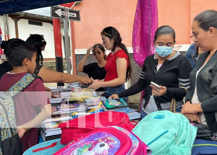 Foto: Útiles escolares con grandes descuentos en Jalapa / TN8