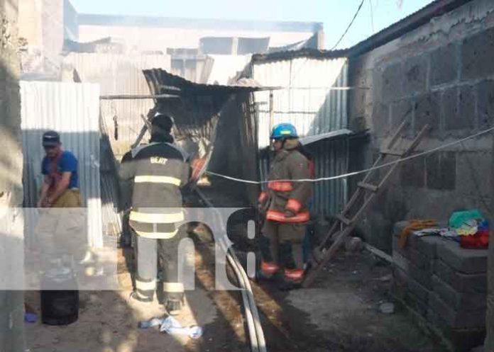Incendio consumió los ahorros económicos y los enseres a una familia en Estelí
