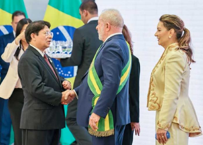 Canciller Denis Moncada saluda a presidente electo de Brasil, Cro. Luiz Inácio Lula da Silva