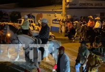 Foto: Juigalpa realizó cabalgata nocturna en saludo al 144 Aniversario de ser ciudad / TN8