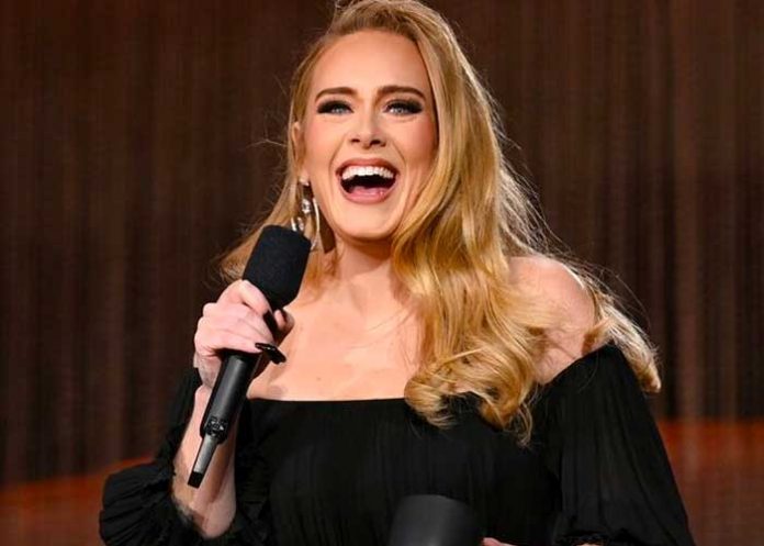 4 Adele sufre problemas de ciática