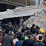 34 muertos y 150 heridos tras explosión en una mezquita en Pakistán