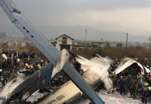 Accidente aéreo en Nepal deja al menos 40 muertos