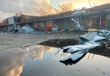Tornados y tormentas dejaron al menos 7 muertos y 12 heridos en Alabama Tornados y tormentas dejaron al menos 7 muertos y 12 heridos en Alabama