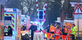Sangriento ataque con cuchillo en un tren de Alemania deja varios heridos