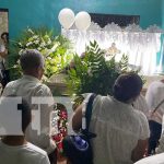 Familia de Anggy Díaz recibe el cuerpo en El Viejo, Chinandega Foto: Familiares de Anggy Díaz reciben su cuerpo en Chinandega / TN8