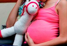 Desaparece niña violada por su padre tras solicitar abortar en Argentina Desaparece niña violada por su padre tras solicitar abortar en Argentina