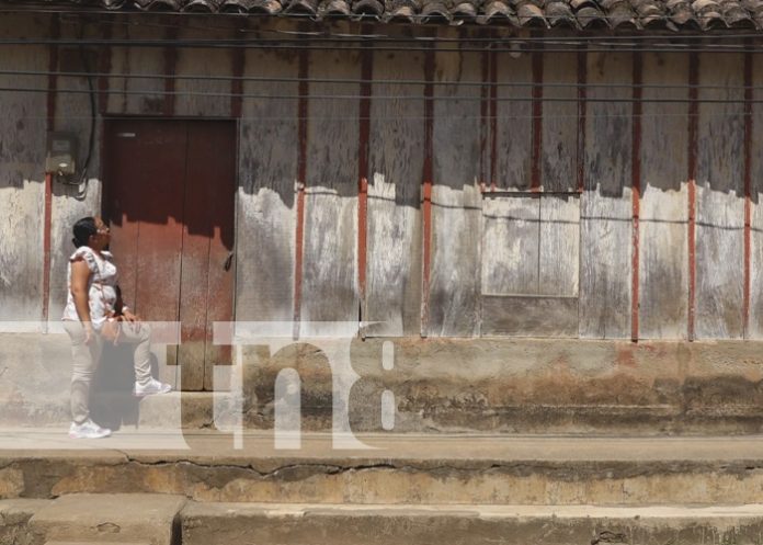 Premian a propietarios de casas más antiguas de Nandaime