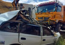 Una pareja y sus 3 hijos murieron en un aparatoso accidente en Bolivia Una pareja y sus 3 hijos murieron en un aparatoso accidente en Bolivia
