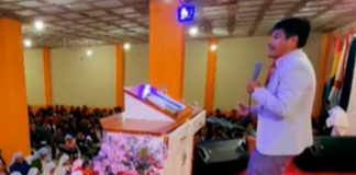 Un pastor de Bolivia aseguró que los ‘tiktokers’ se van derechito al infierno