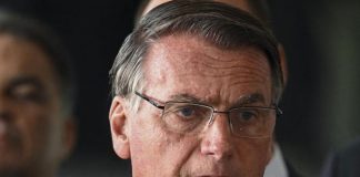 Investigan al expresidente Bolsonaro por actos golpistas en Brasil