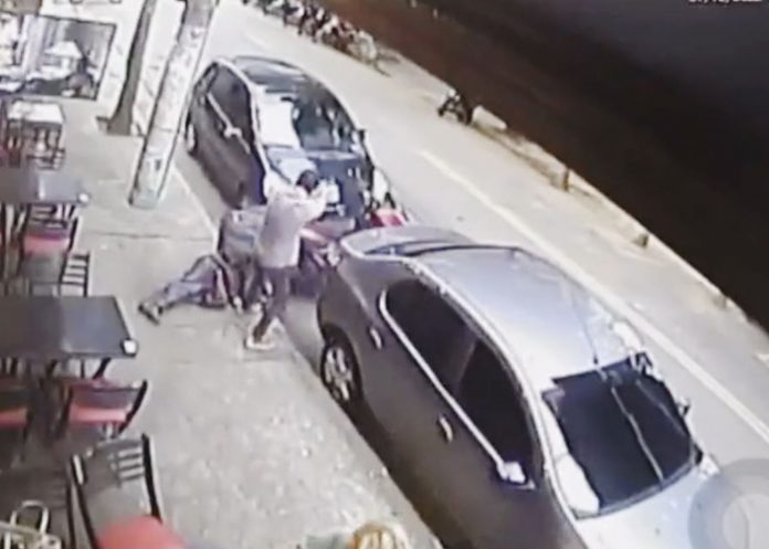 Ladrón perece a manos de su víctima en Brasil (Video)