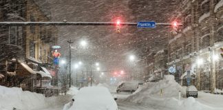 Registran más de 40 muertos por tormenta invernal en Búfalo, Estados Unidos