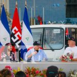 Progreso para Nicaragua: Presidente Daniel Ortega encabeza acto por nuevos buses Foto: Presidente de Nicaragua, Daniel Ortega, encabeza acto por entrega de nuevos buses / TN8