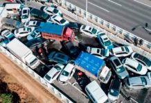 Violento accidente en China deja 17 muertos